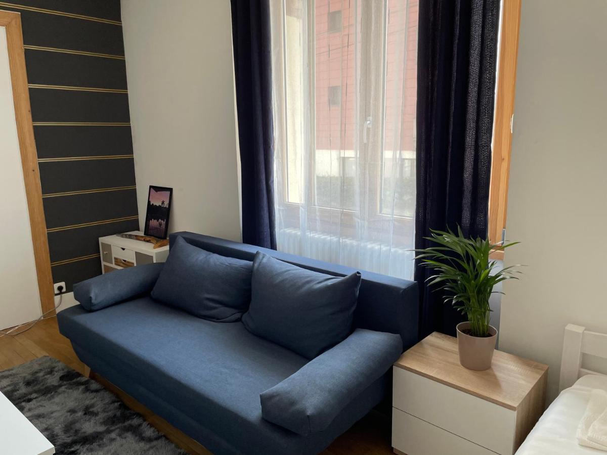 Guest house Privee Proche Centre Et Gare 2 *